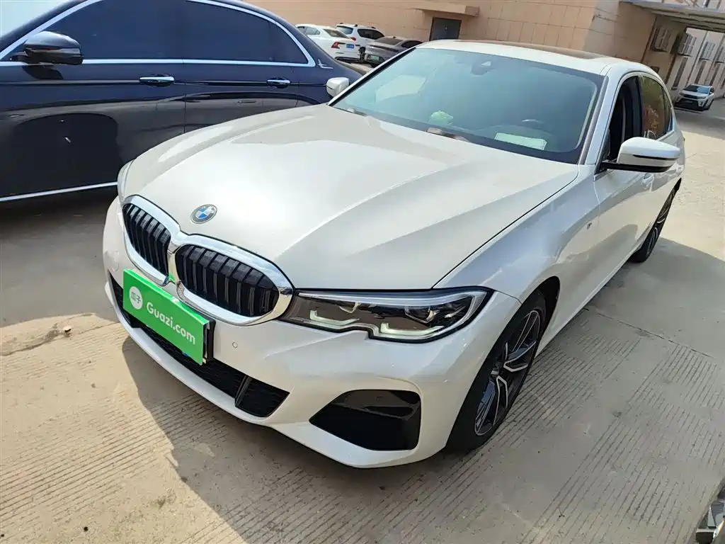 BMW 3 Series 2022 325Li M Sport Package фото 2