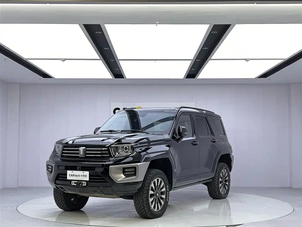 TANK TANK 700 NEW ENERGY