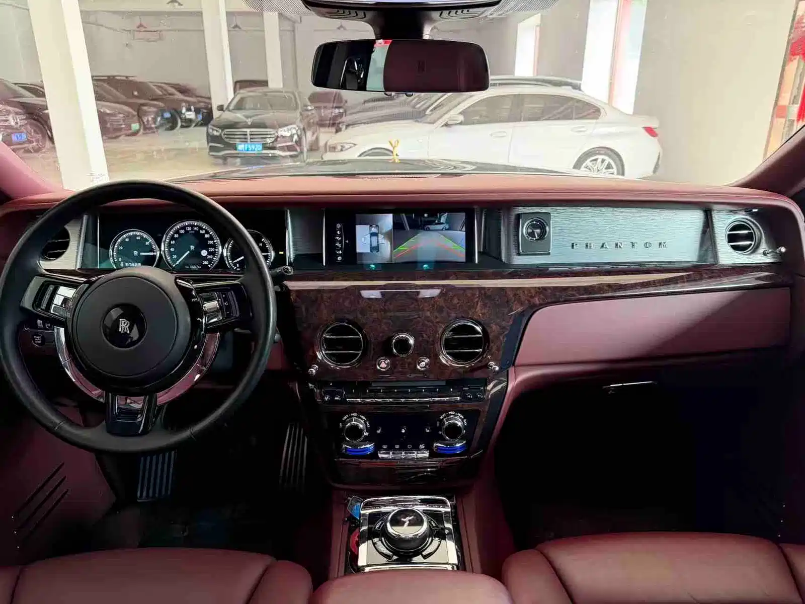 Фото 9 - Rolls-Royce Phantom