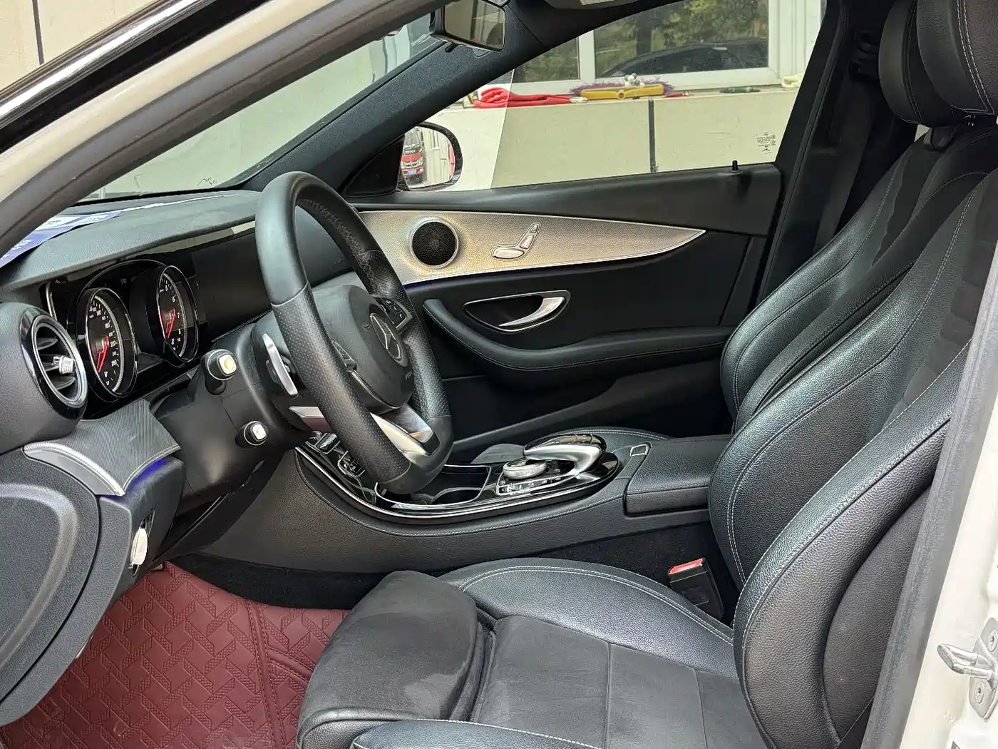 Mercedes-Benz E-Class 2017 E 200 Sport фото 14