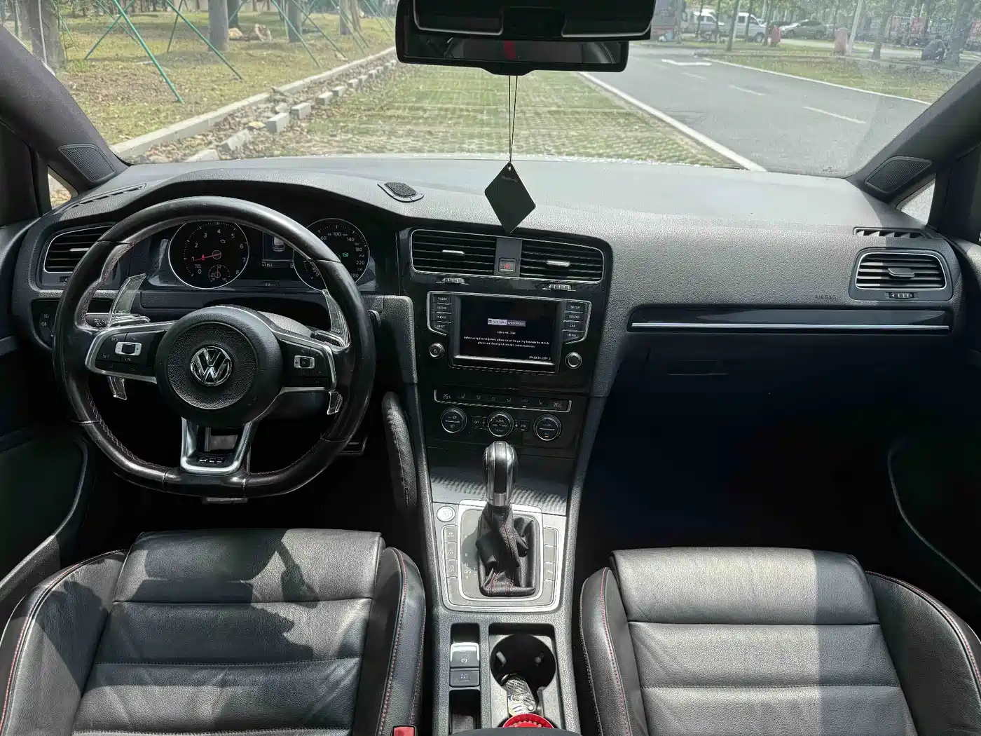 Volkswagen Golf GTI 2016 2.0TSI GTI фото 21