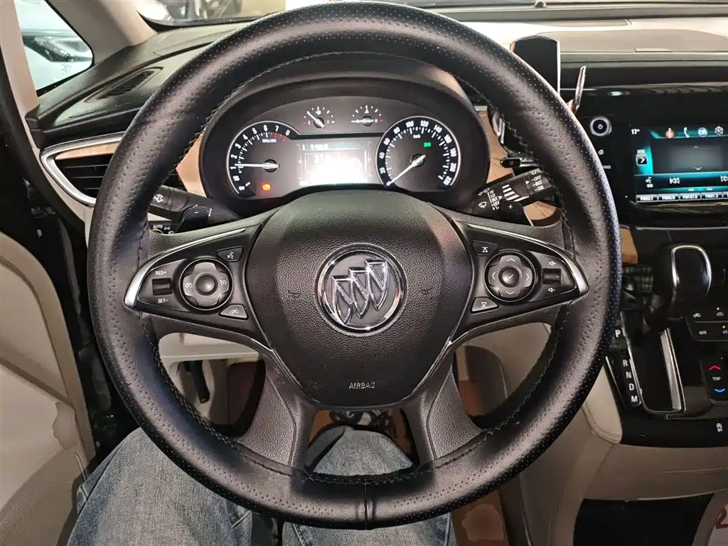 Buick GL8 2017 ES 28T Comfort Type China V фото 11