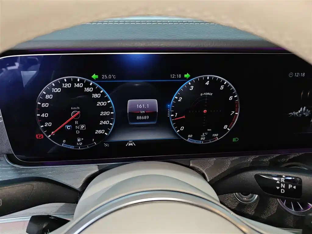 Mercedes-Benz CLS 2020 CLS 300 Luxury фото 4