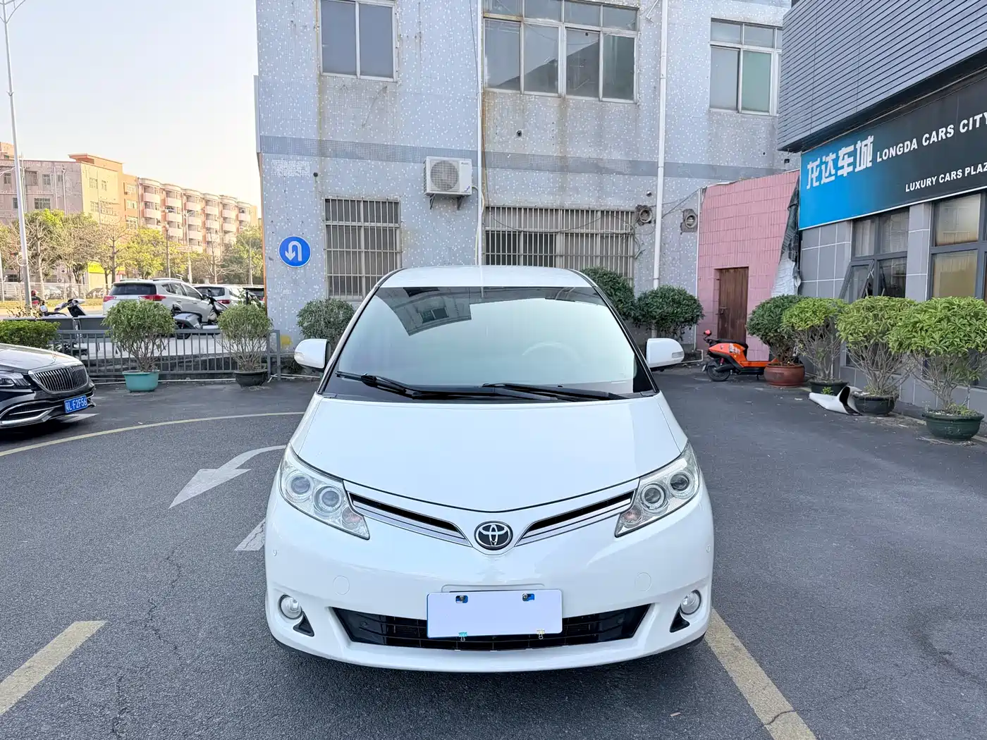 Toyota Previa 2015 2012 2.4L 7-Seater Standard Edition
