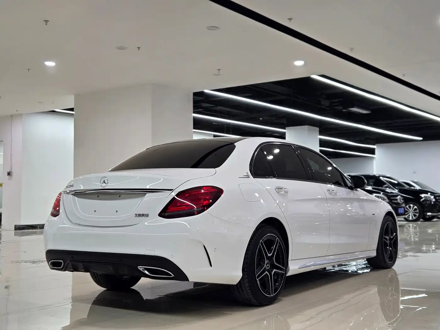 Фото 9 - Mercedes-Benz C-Class