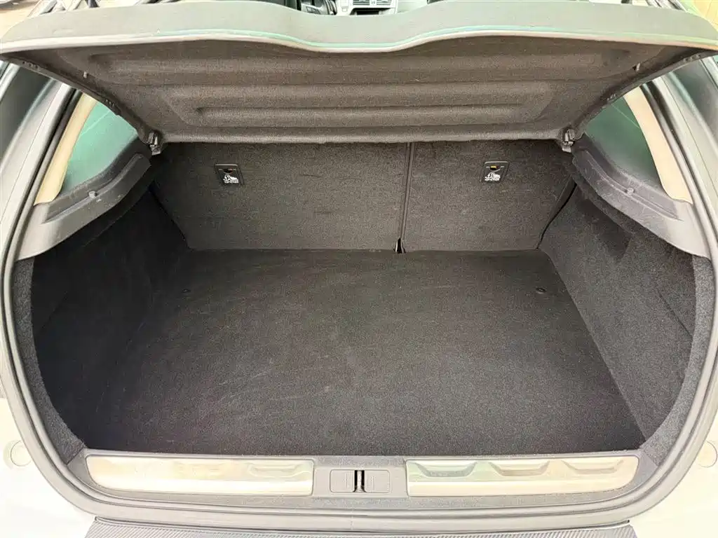 DS 5 2018 2015 1.6T Luxury THP160