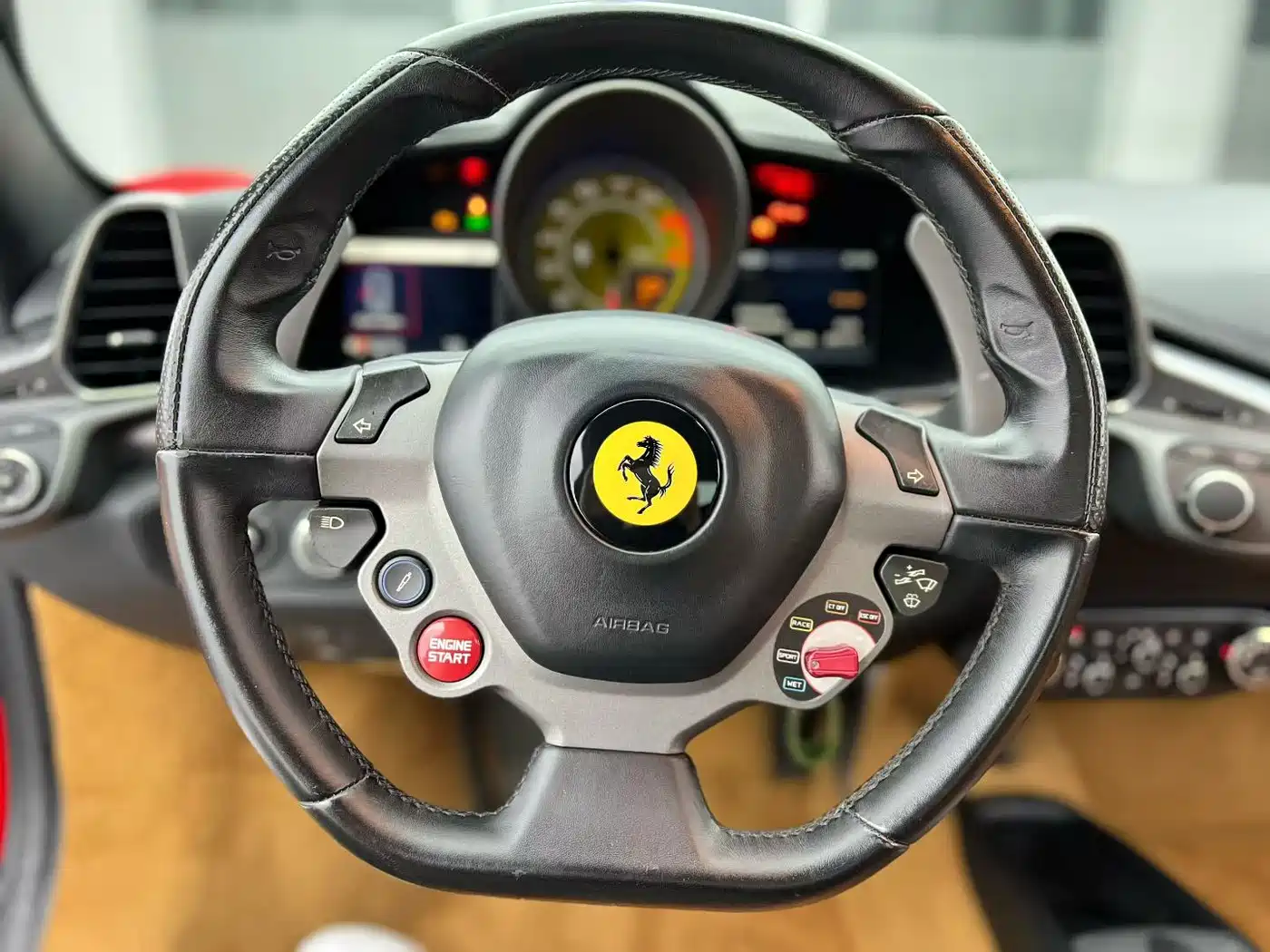 Ferrari 458 2015 2011 4.5L Italia