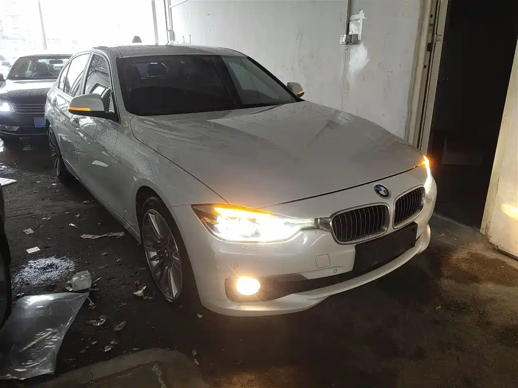 BMW 3 Series 2019 320Li Fashion Type фото 4