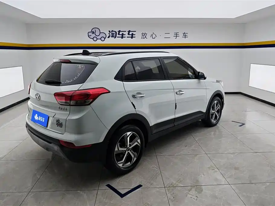 Hyundai Beijing Hyundai ix25 2017 1.6L Automatic Smart Edition фото 3