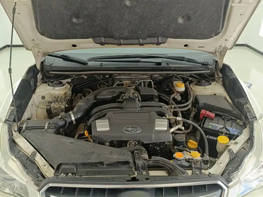 Subaru XV 2014 2.0i Comfort фото 10