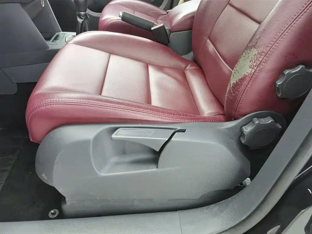 Volkswagen Touran 2015 1.4T Manual Trend Edition 5-seater фото 20