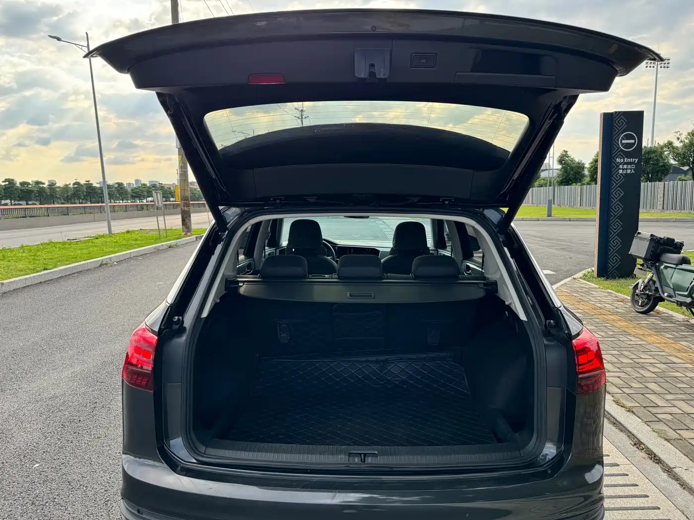 Фото 17 - Volkswagen Tayron
