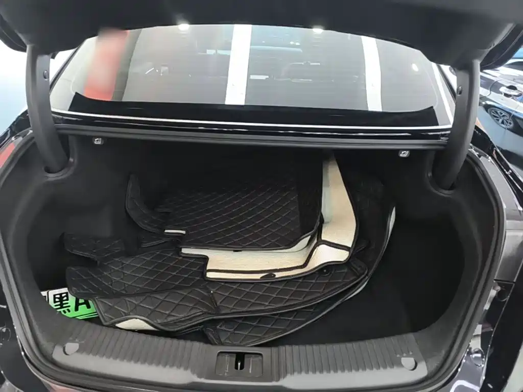 Hongqi H5 PHEV 2026 2025 130 Super Hybrid Edition