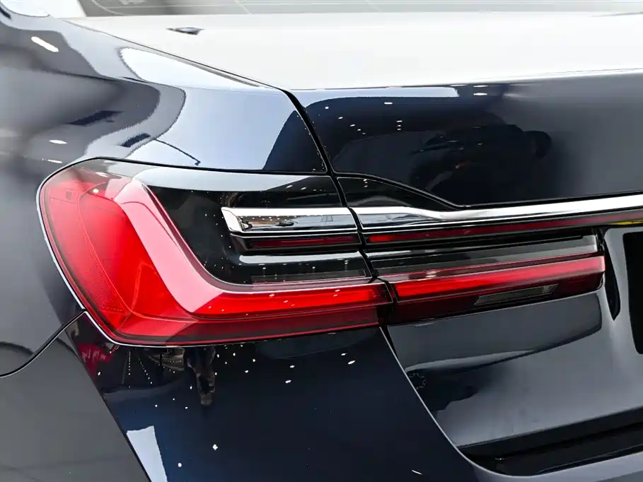 BMW 7 Series 2019 Facelift 730Li M Sport Package фото 9