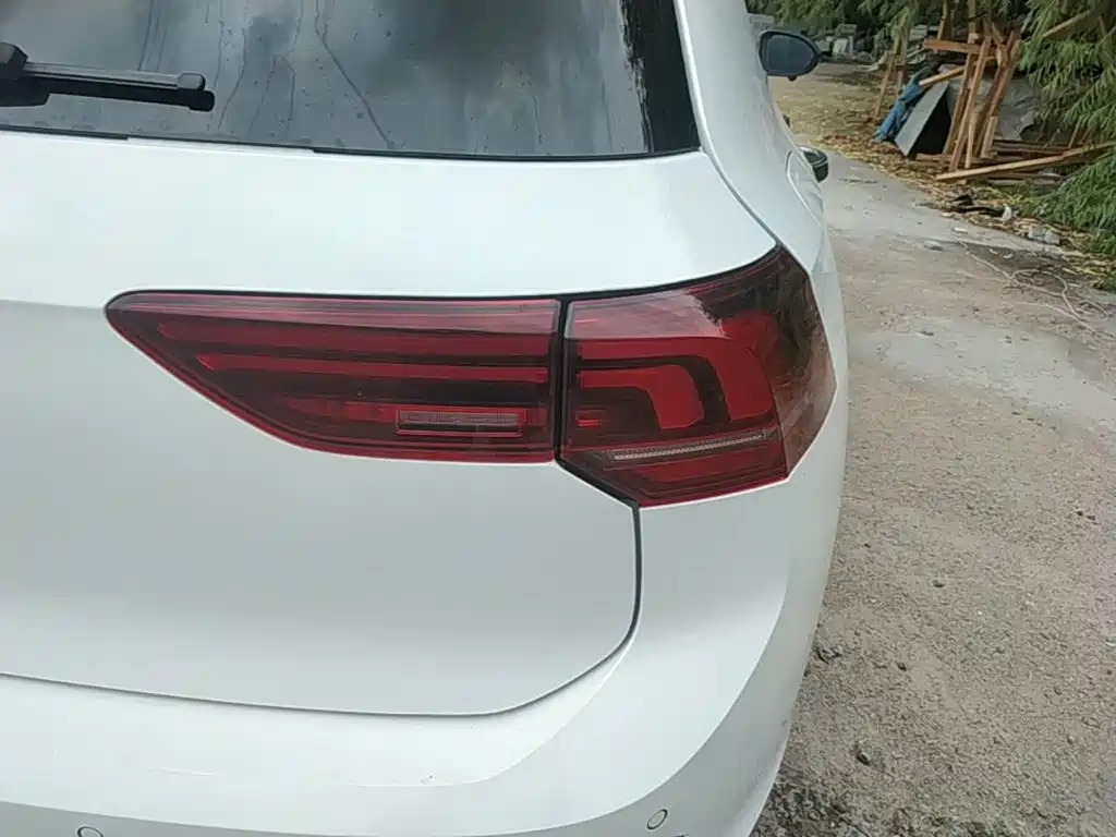 Volkswagen Golf 2025 2025 Facelift 300TSI Pro