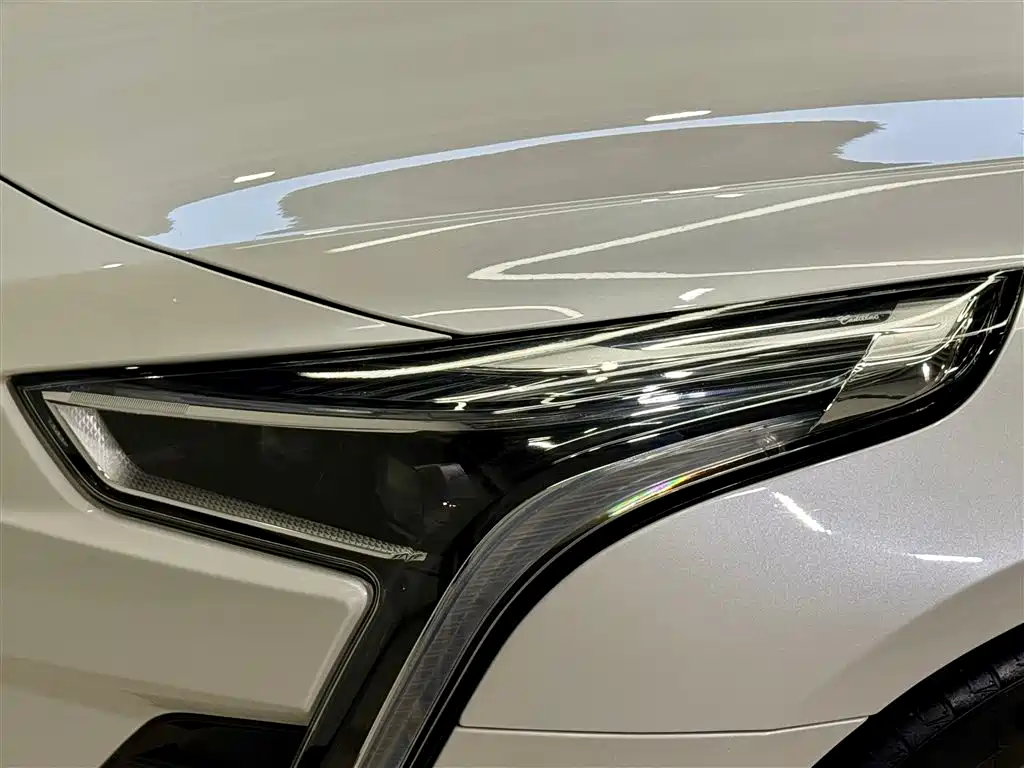 Cadillac CT6 2022 28T Platinum фото 8