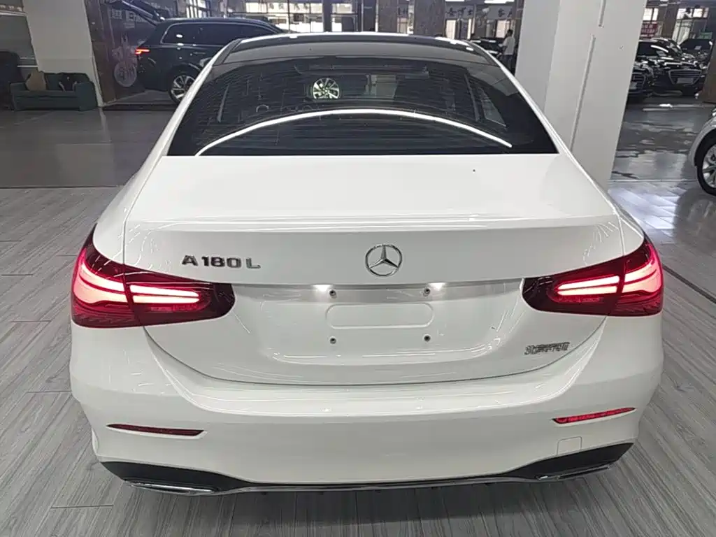 Photo 4 - Mercedes-Benz A-Class
