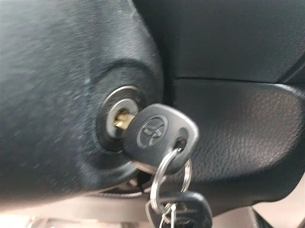 Toyota YARiS L Zhi Xiang 2017 1.5E CVT Charming Edition фото 9