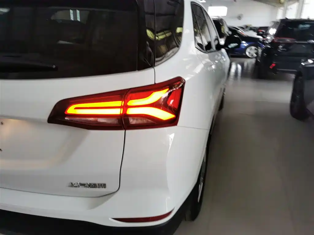 CHEVROLET EXPLORER