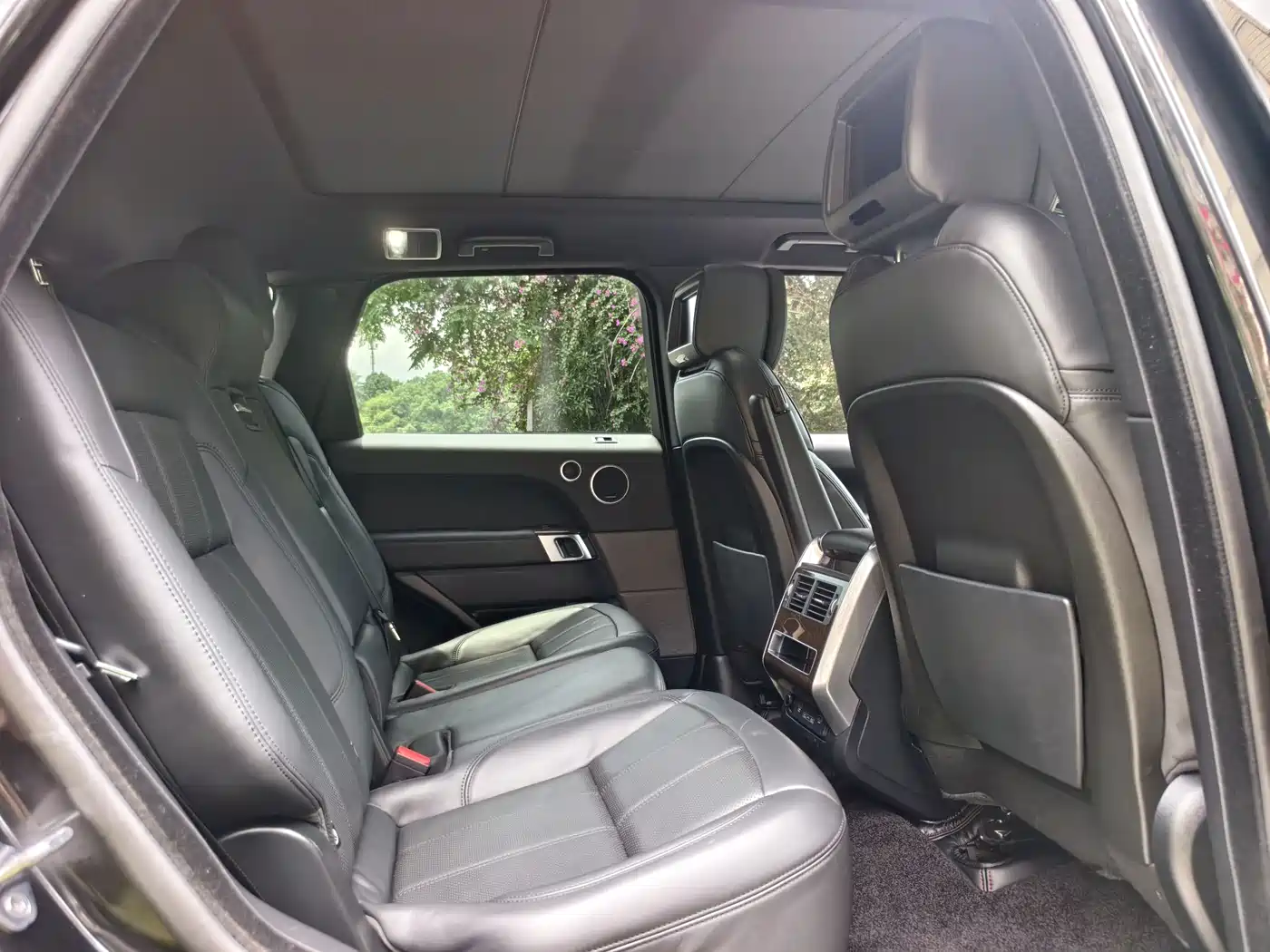 Land Rover Range Rover Sport PHEV 2018 Model P400e фото 14