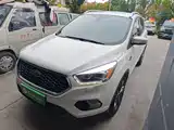 Фото 1 - Ford Kuga