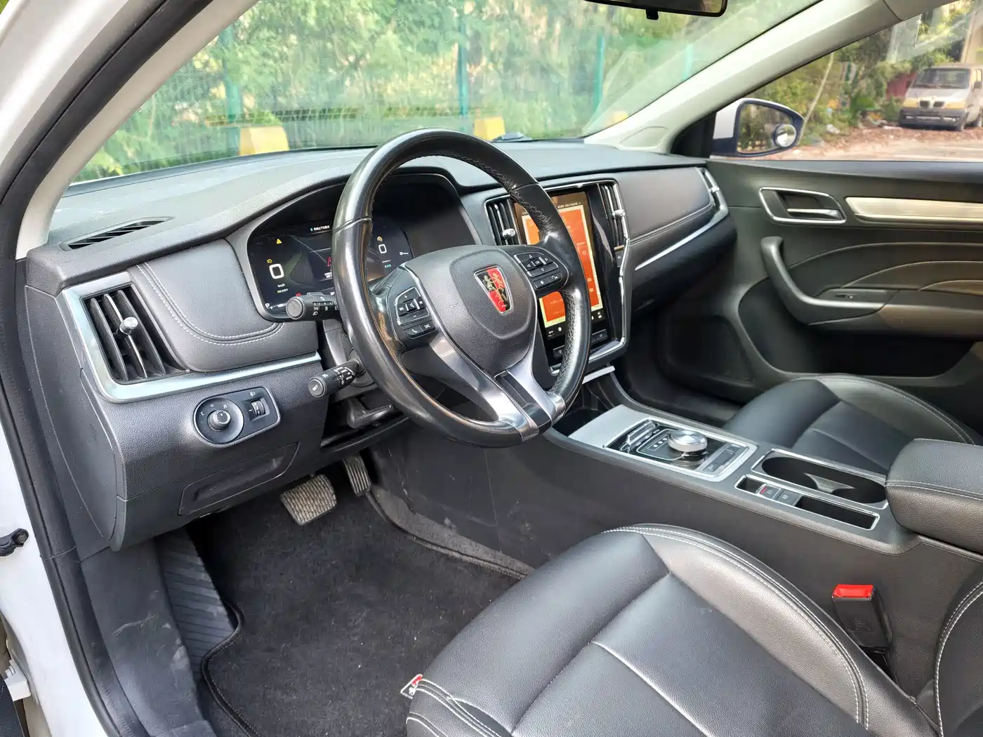 Roewe i6 New Energy 2018 2017 45T Hybrid Connected Smart Premium Edition