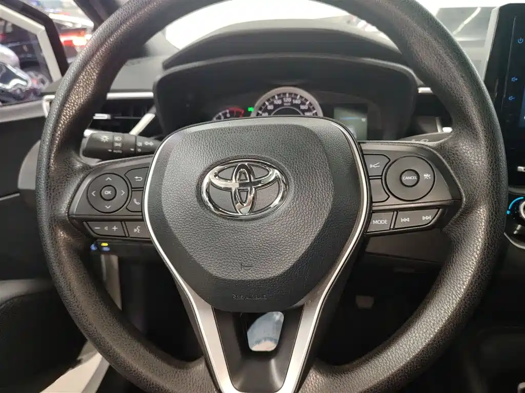 Toyota Levin 2021 185T CVT Luxury Edition фото 11