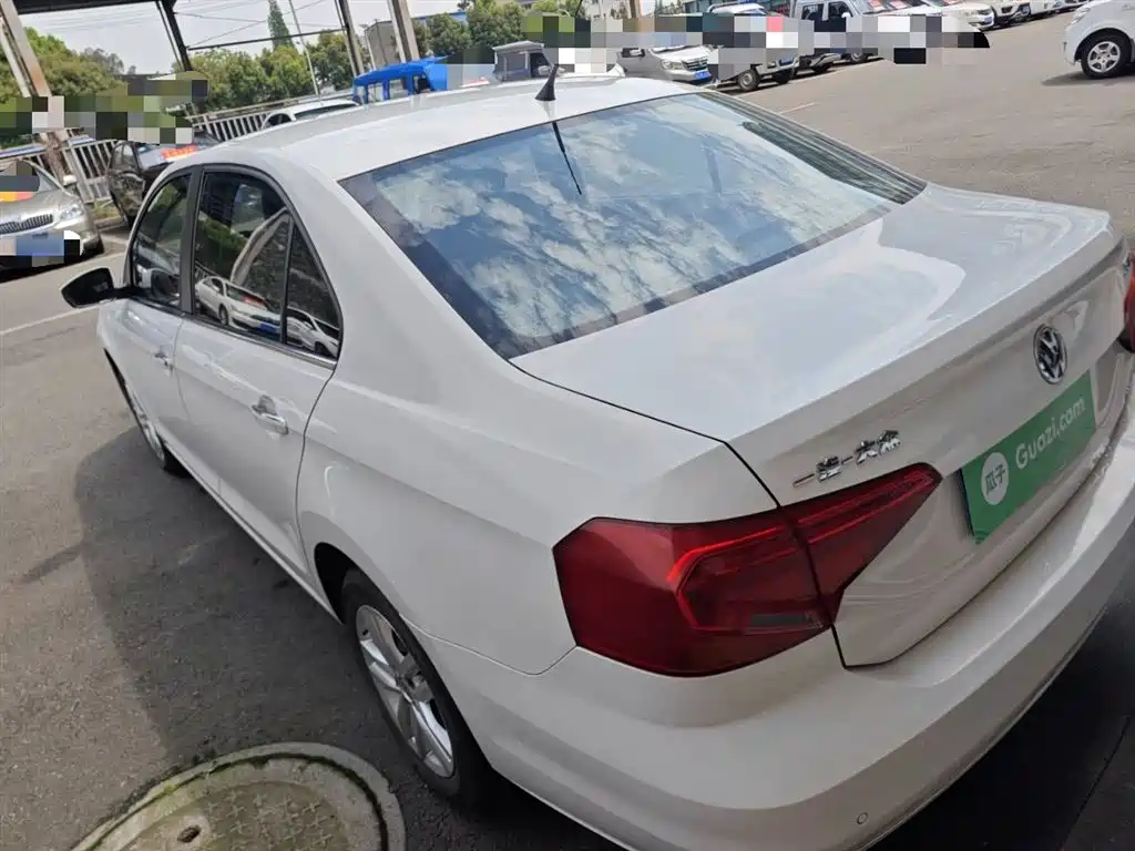 Volkswagen Jetta 2017 1.5L Automatic Comfort фото 5