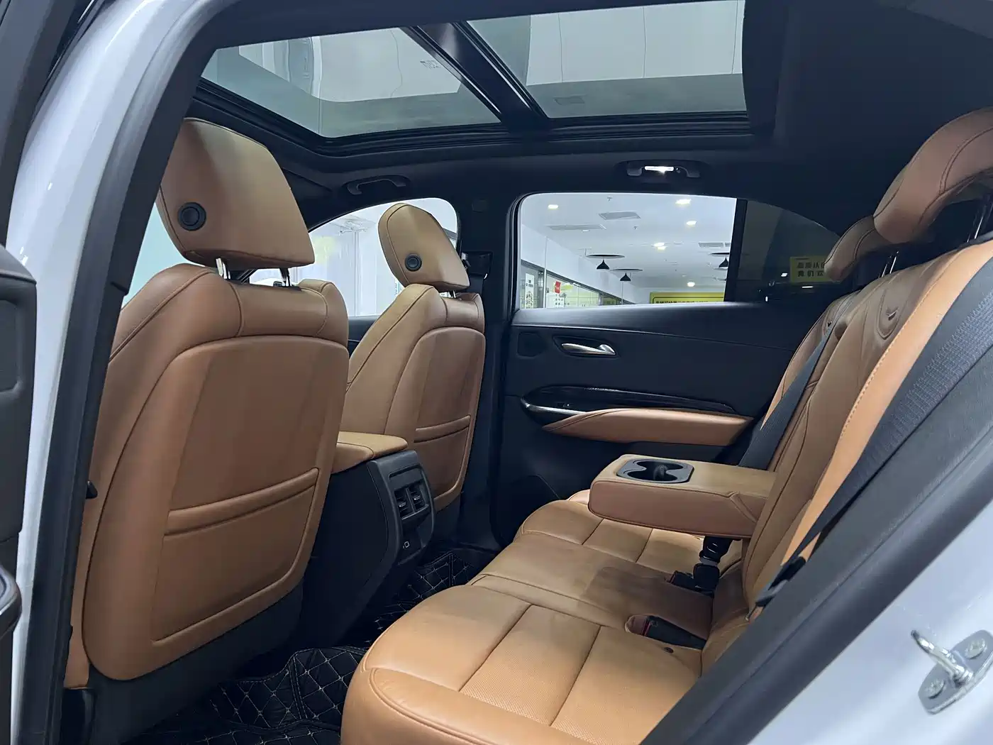 Cadillac XT4, миниатюра 11