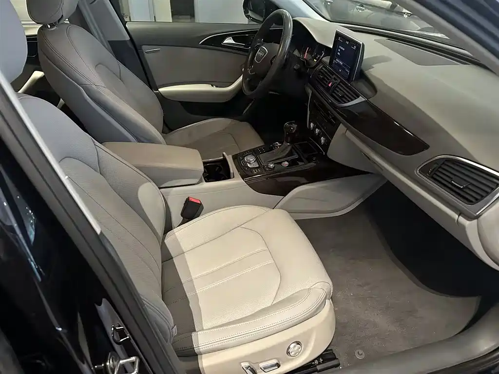 Audi A6L 2015 TFSI Millionth Anniversary Intelligent Leader Type фото 11