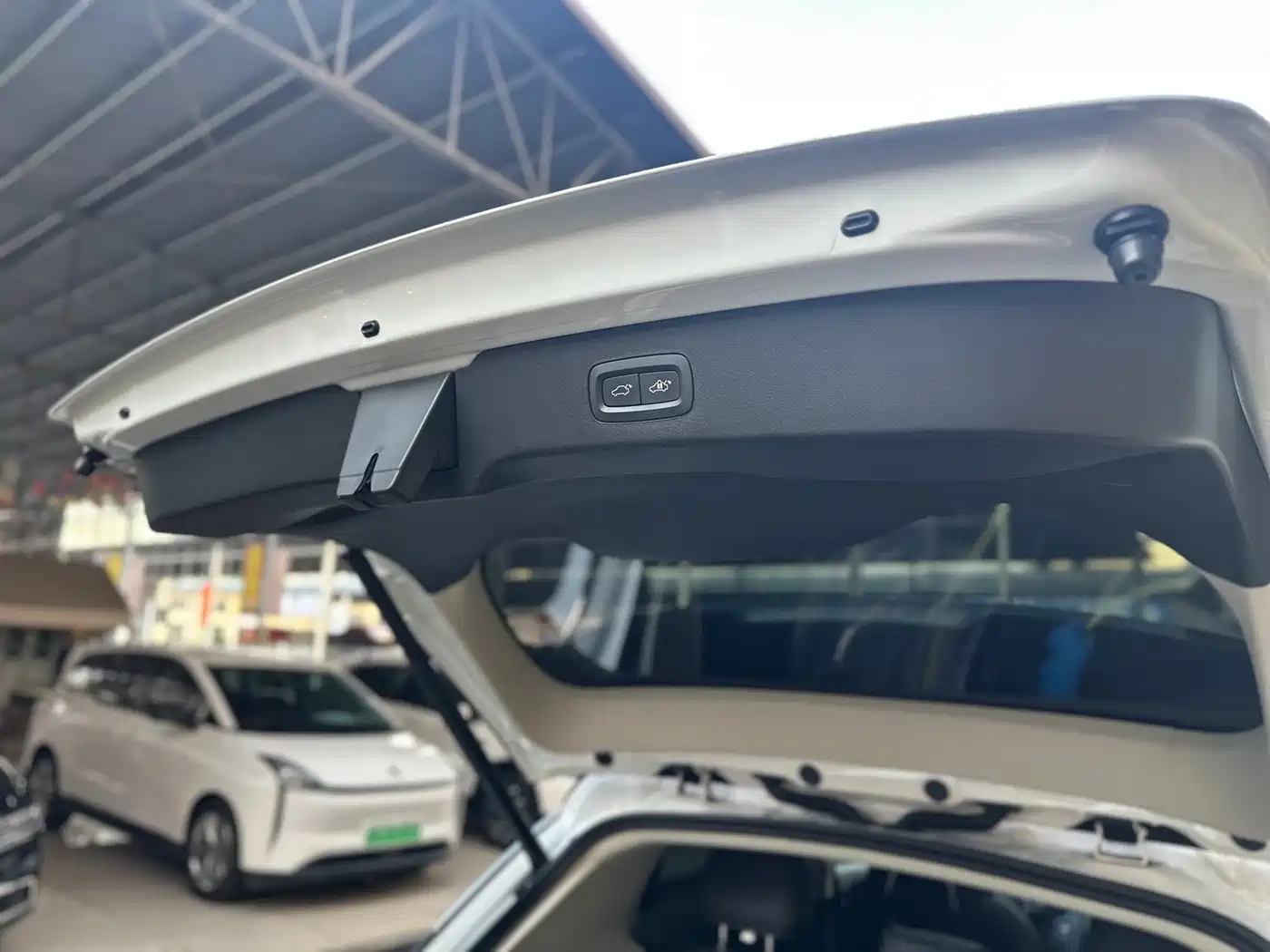 Lynk & Co 01 EM-P 2019 2018 1.5T PHEV Jin Pro China V