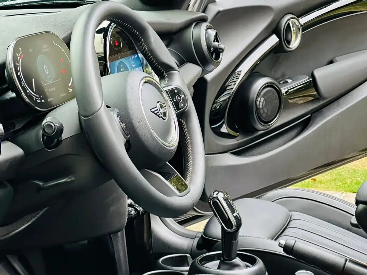 MINI 2023 Facelift 2.0T COOPER S CABRIO Artist фото 11