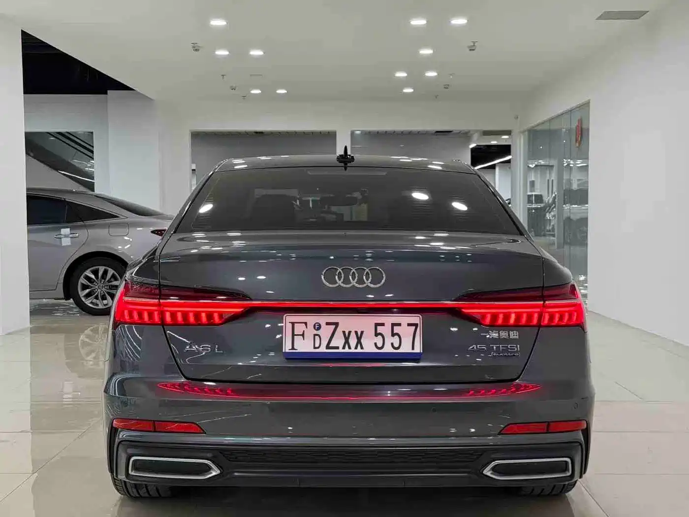Photo 9 - Audi A6L