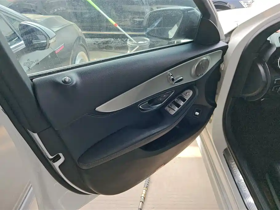 Mercedes-Benz C-Class 2016 C 200 Sport фото 7