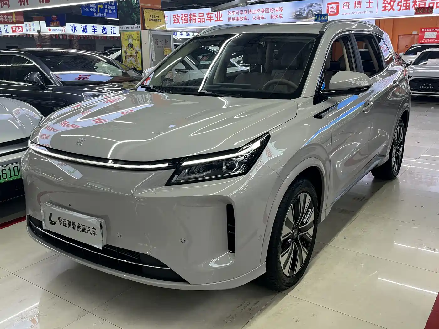  Landian Landian E5 PLUS 2026 Standard Range AWD Performance Ultra