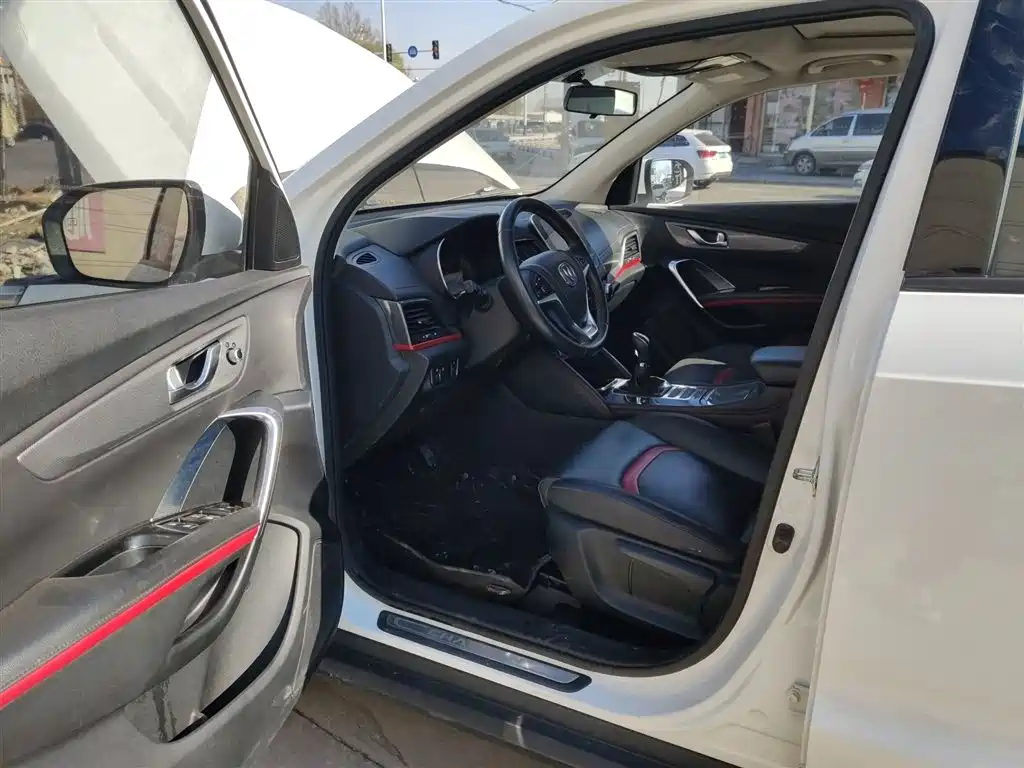 Changan CS55 2017 2017 1.5T Manual Xuanse Edition