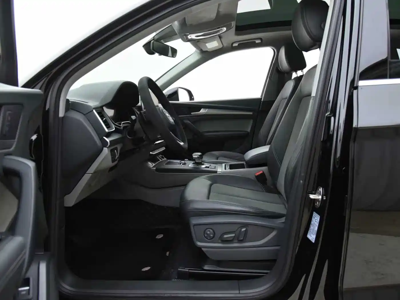 Audi Q5L 2018 45 TFSI Exclusive Fashion (China V) фото 6