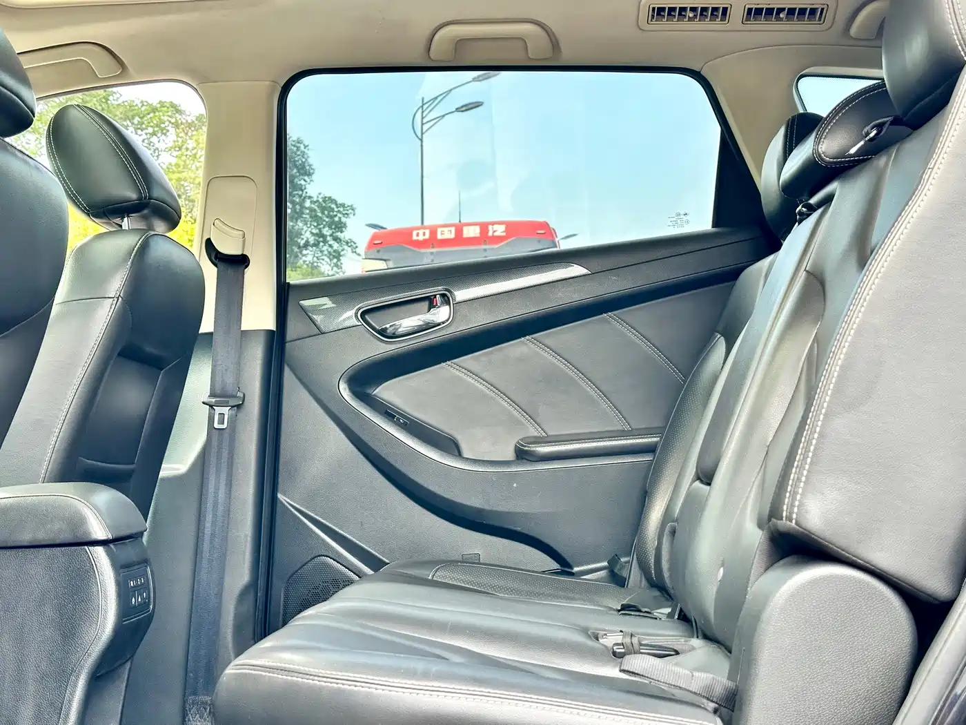 Dongfeng Fengguang Fengguang 580 2016 2016 Model 1.8L Manual Comfort Version
