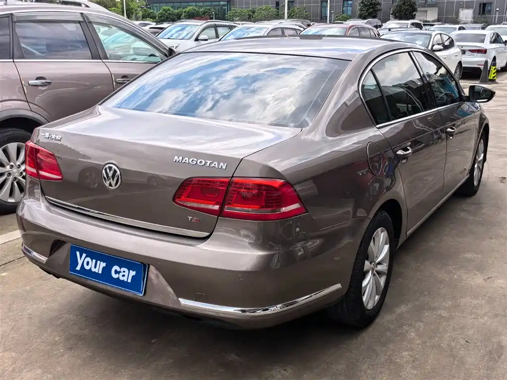 Volkswagen Magotan 2013 1.8TSI Luxury фото 6