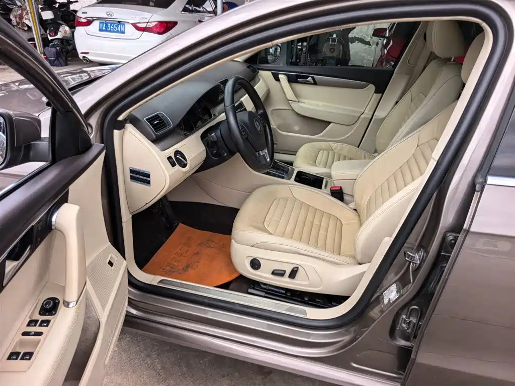 Volkswagen Magotan 2013 1.8TSI Luxury фото 9