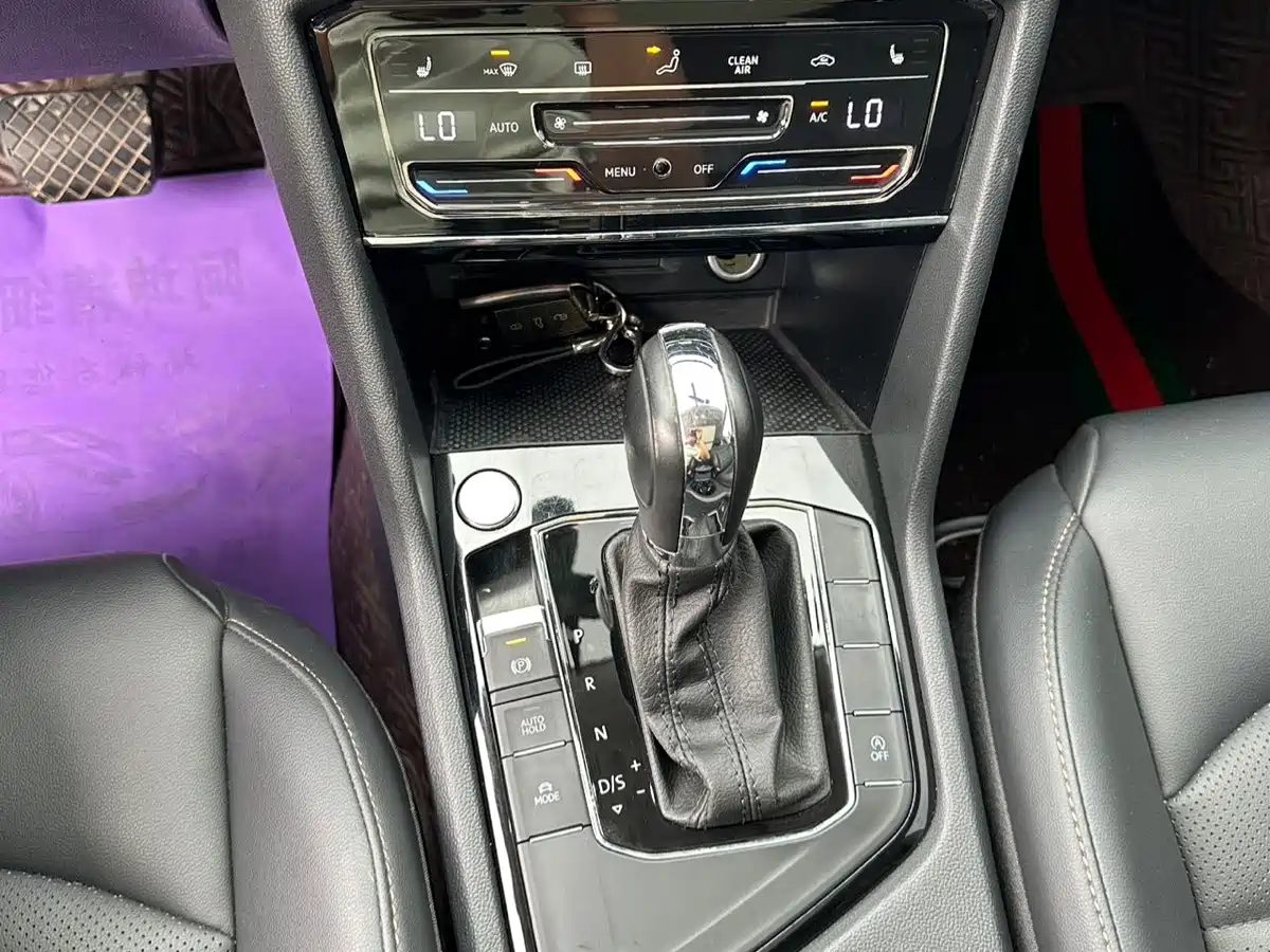 Volkswagen Tharu, миниатюра 15