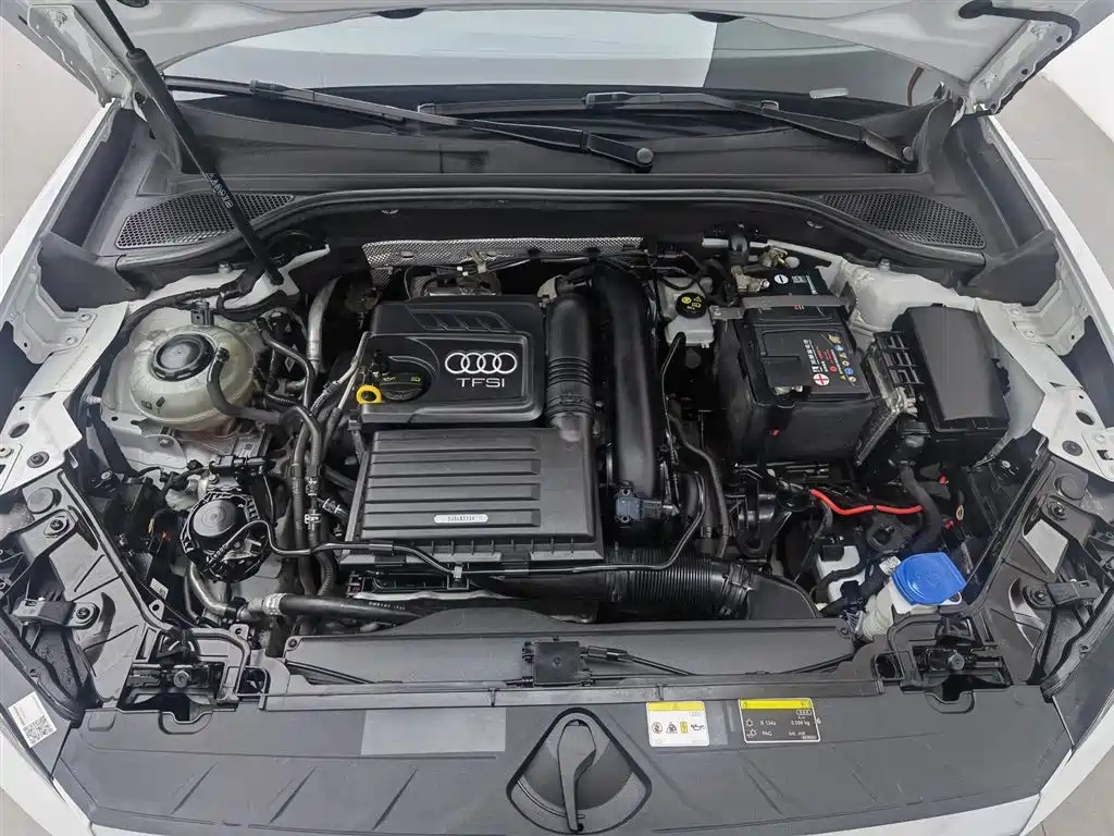 Audi Q2L 2022 35 TFSI Progressive Dynamic фото 6