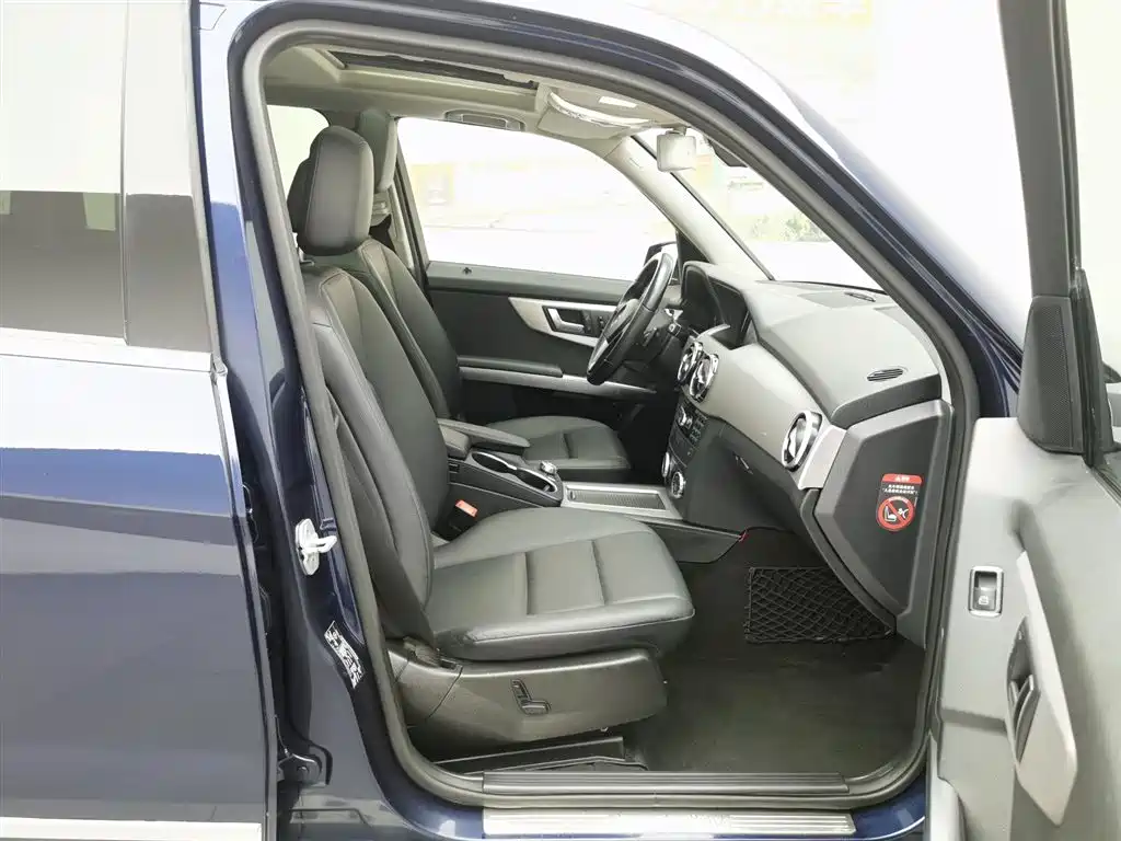 Mercedes-Benz GLK-Class 2013 GLK 300 4MATIC Dynamic Sunroof фото 23