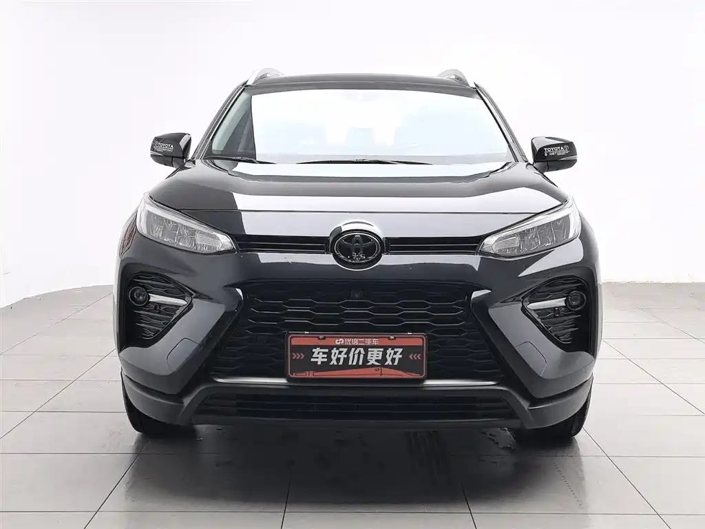 Toyota Wildlander 2022 2.0L CVT FWD Luxury PLUS Edition фото 3