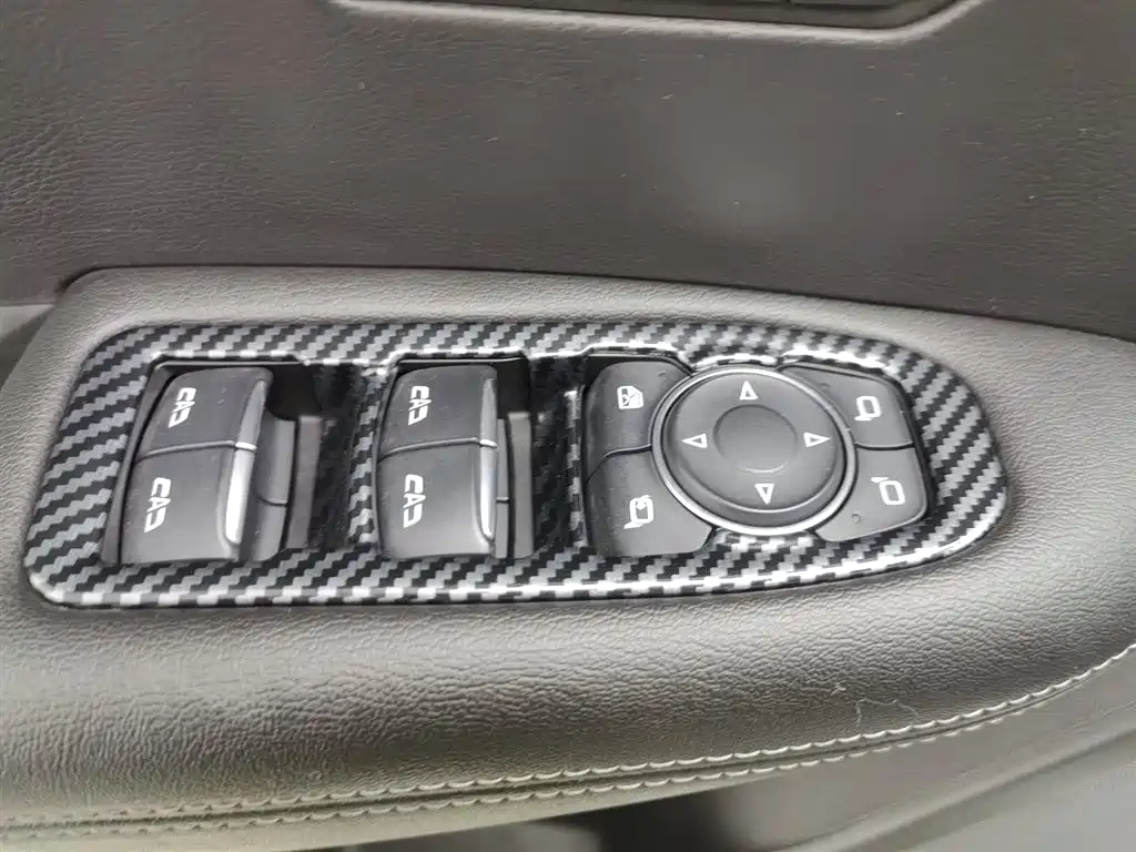 Cadillac XT5 2021 2.0T 4WD Luxury Edition фото 9