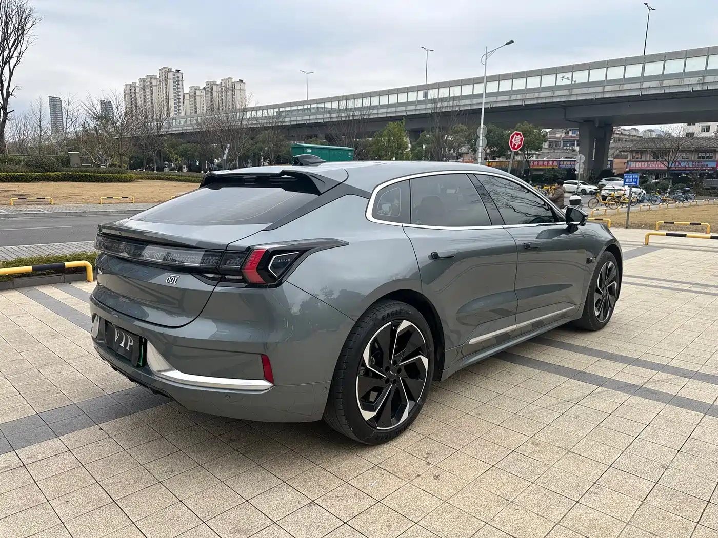 ZEEKR EXTREME KRYPTON 001