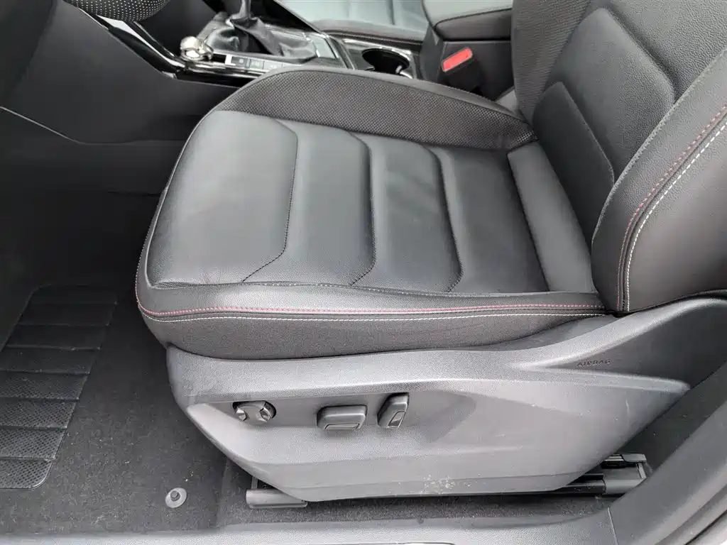 Volkswagen Tayron 2019 Expedition 280TSI 2WD Luxury (China VI) фото 20