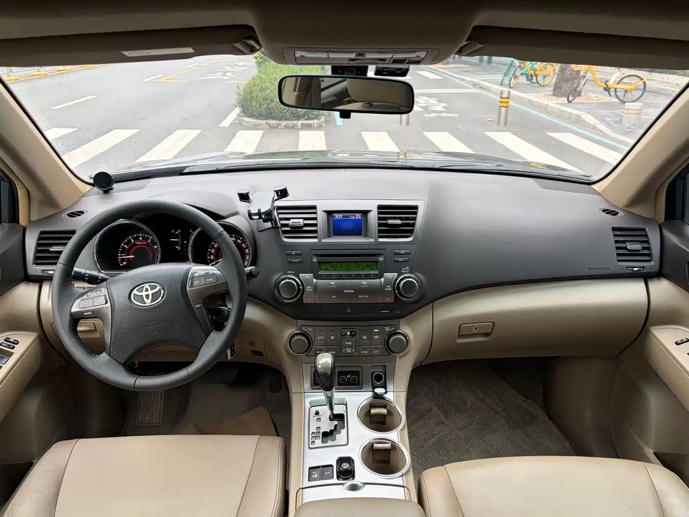 Toyota Highlander 2009 3.5L 4WD 7-seater Luxury Edition фото 6