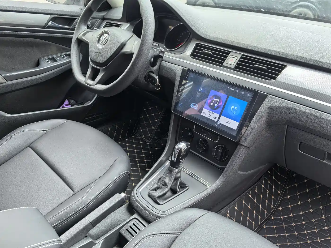 Volkswagen Bora 2016 Model 1.6L Automatic Comfort фото 13