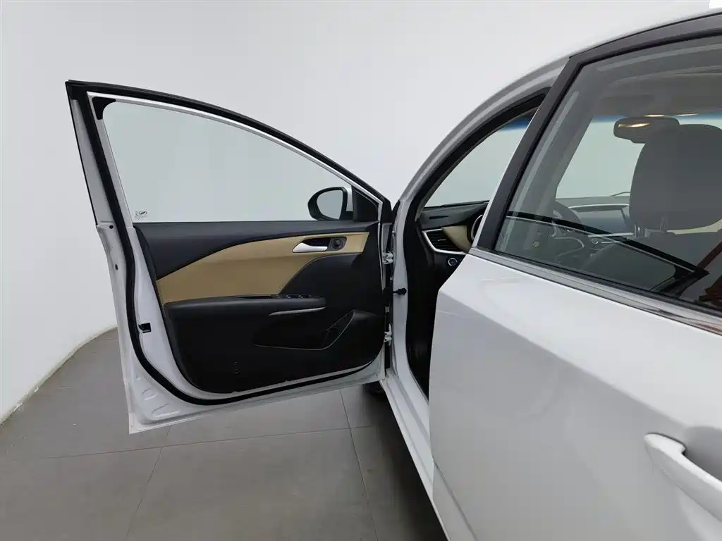 Chevrolet Monza 2020 320 Auto Comfort Edition фото 8